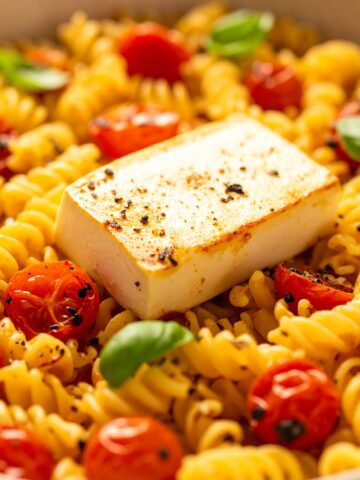 Easy Baked Feta Pasta – Viral, Creamy & Foolproof