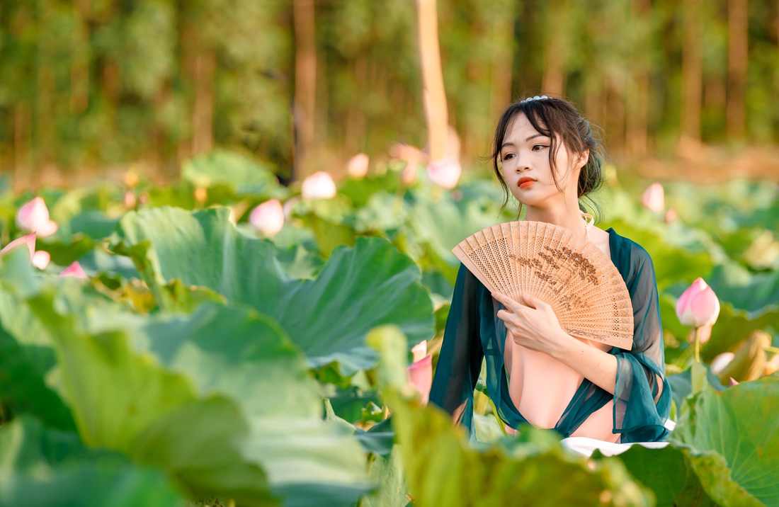 5 Health Benefits of Garlic (and Why I Add It to Everything)